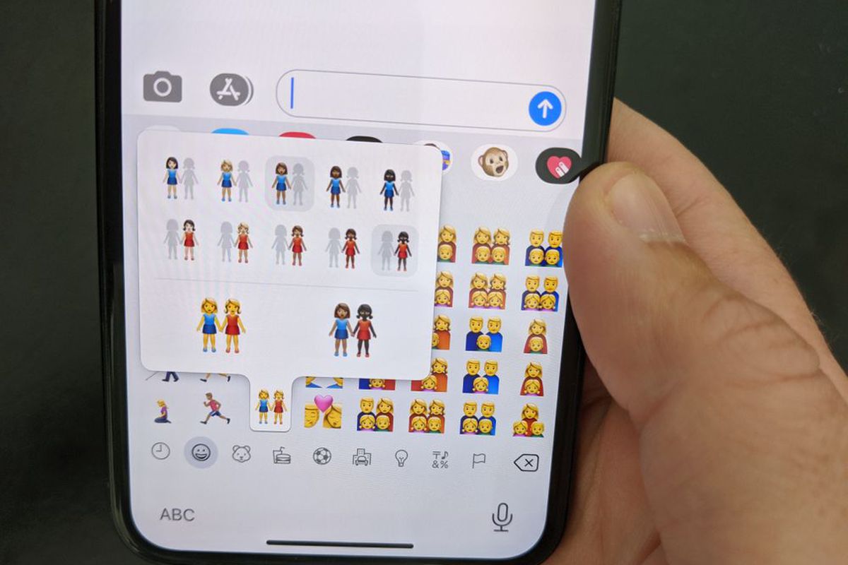 aplikasi emoji iPhone